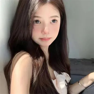 湖畔春光